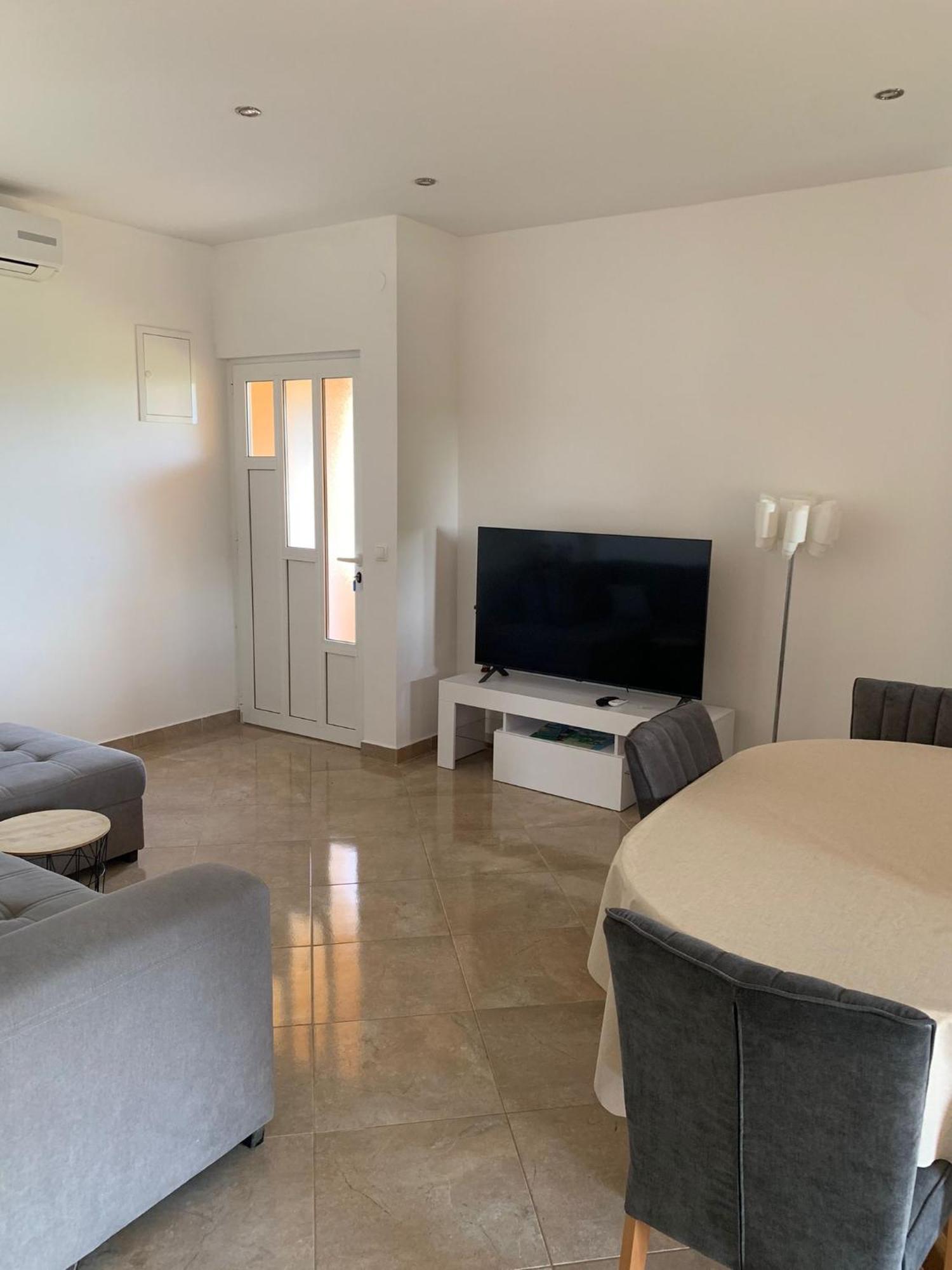 Nelly Apartments Privlaka  Luaran gambar