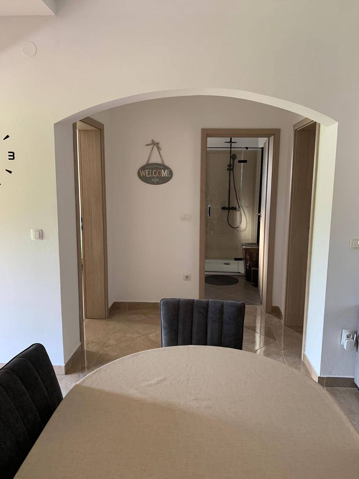 Nelly Apartments Privlaka  Luaran gambar