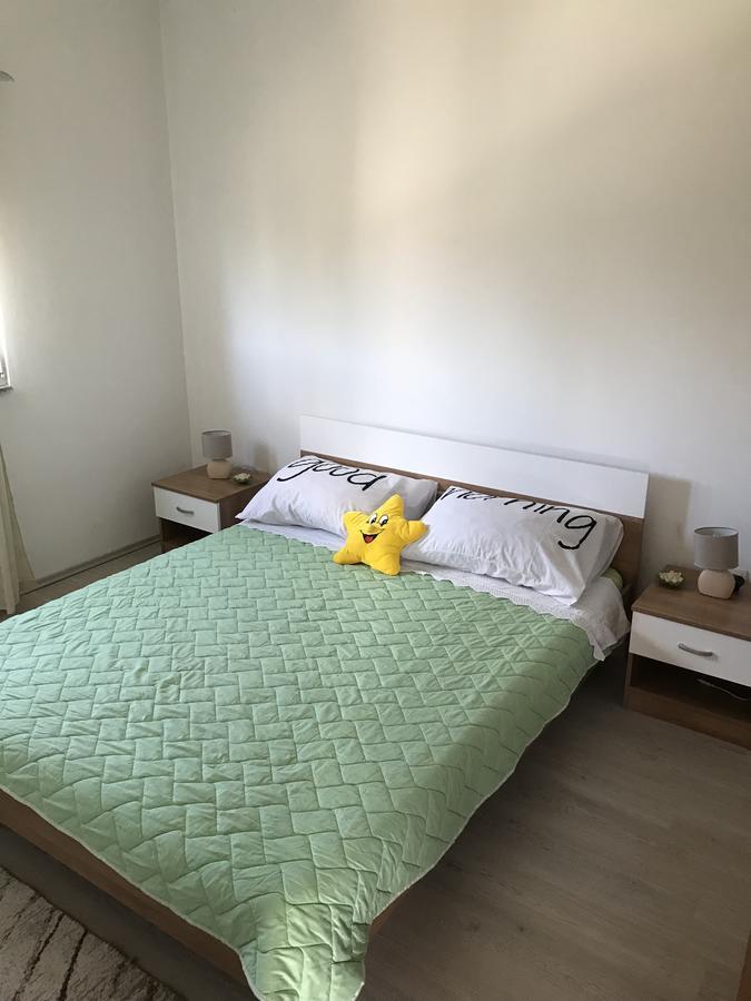 Nelly Apartments Privlaka  Luaran gambar
