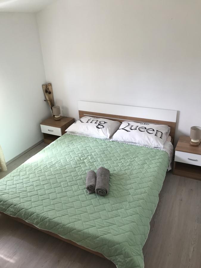 Nelly Apartments Privlaka  Luaran gambar
